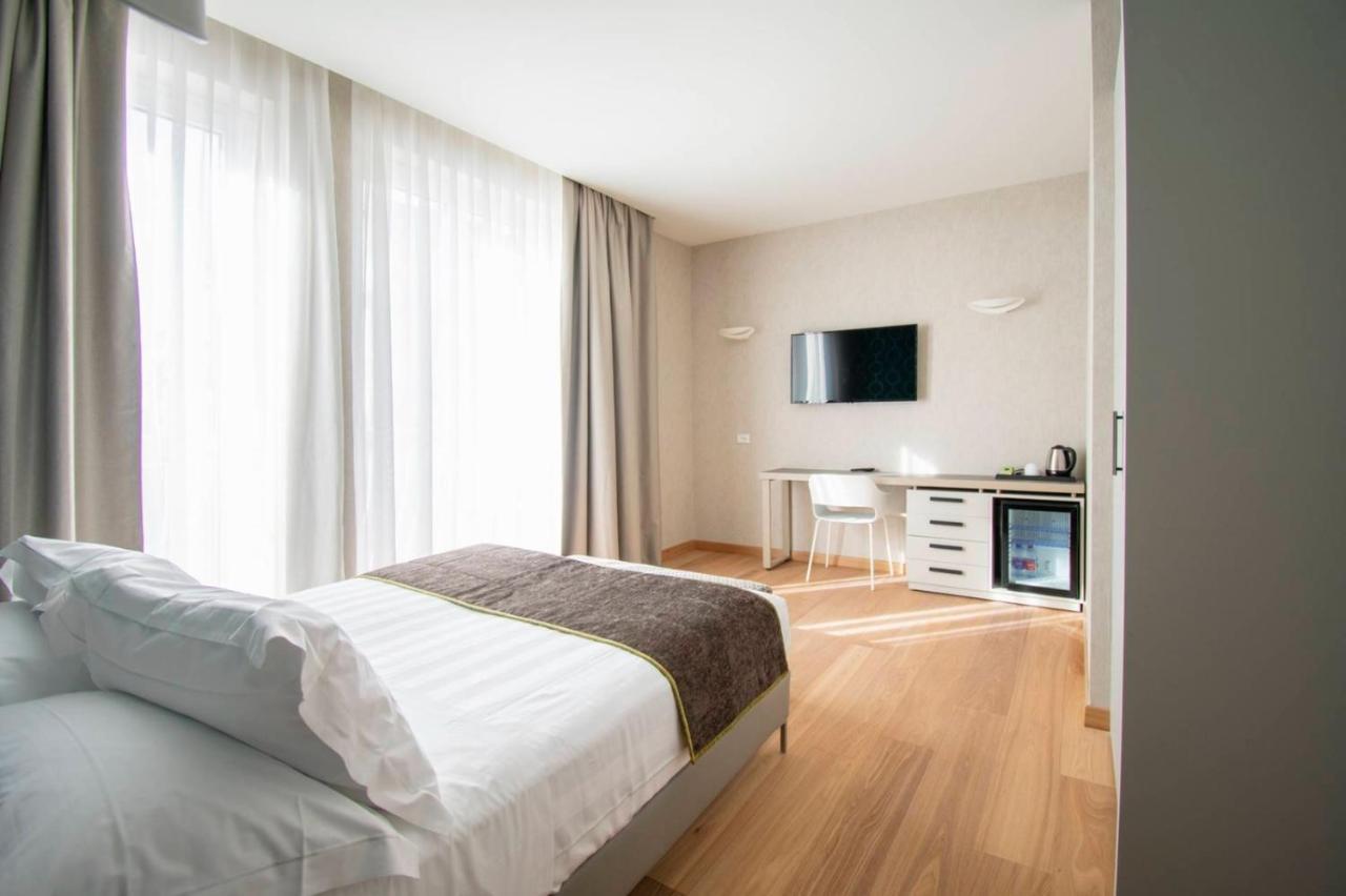 Hotel Medusa Λίντο ντι Καμαϊόρε Εξωτερικό φωτογραφία