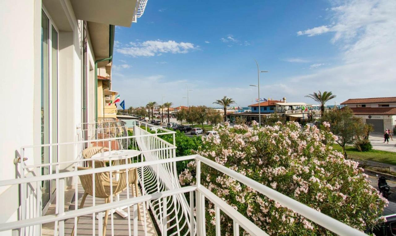 Hotel Medusa Λίντο ντι Καμαϊόρε Εξωτερικό φωτογραφία