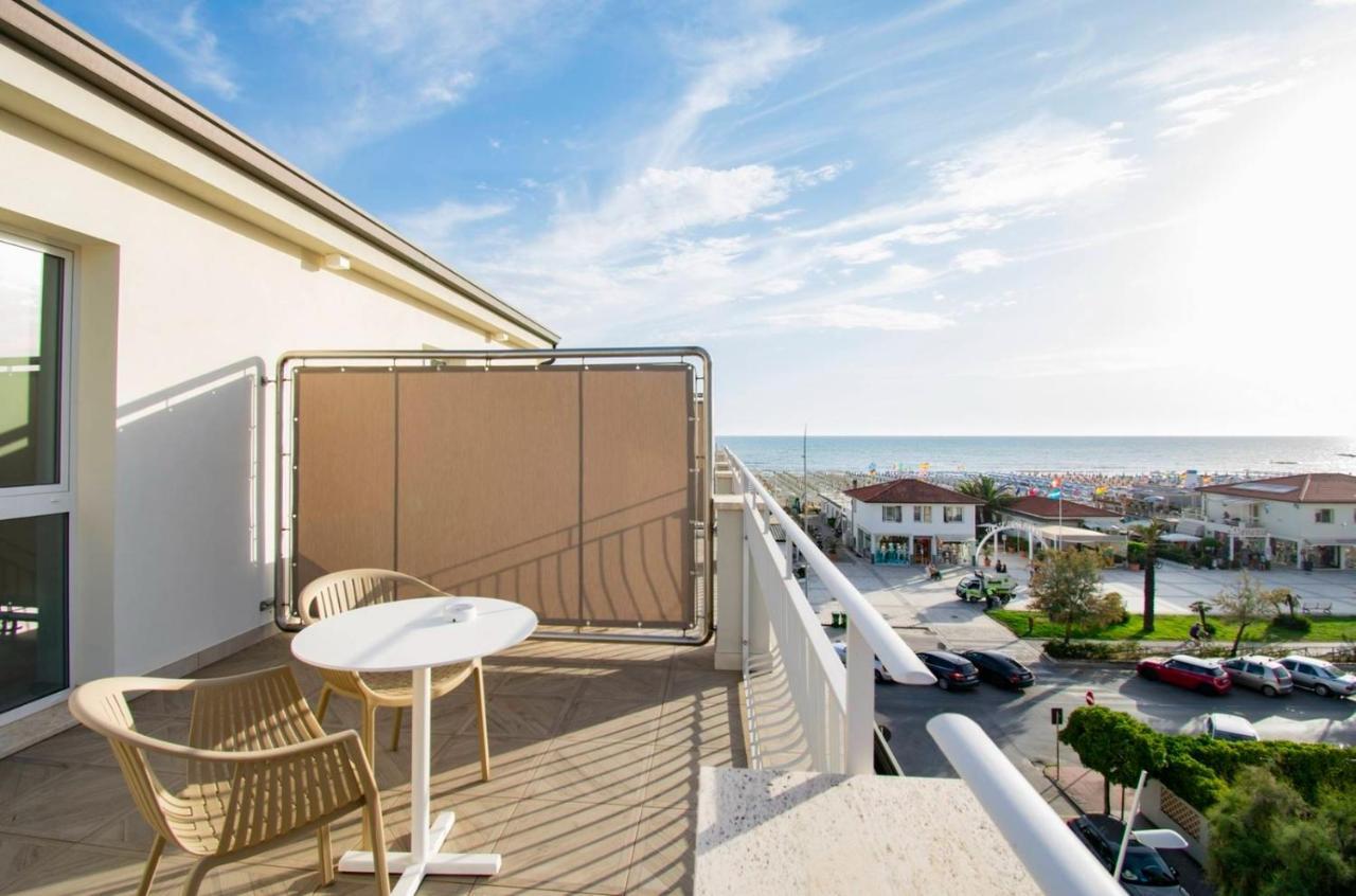 Hotel Medusa Λίντο ντι Καμαϊόρε Εξωτερικό φωτογραφία