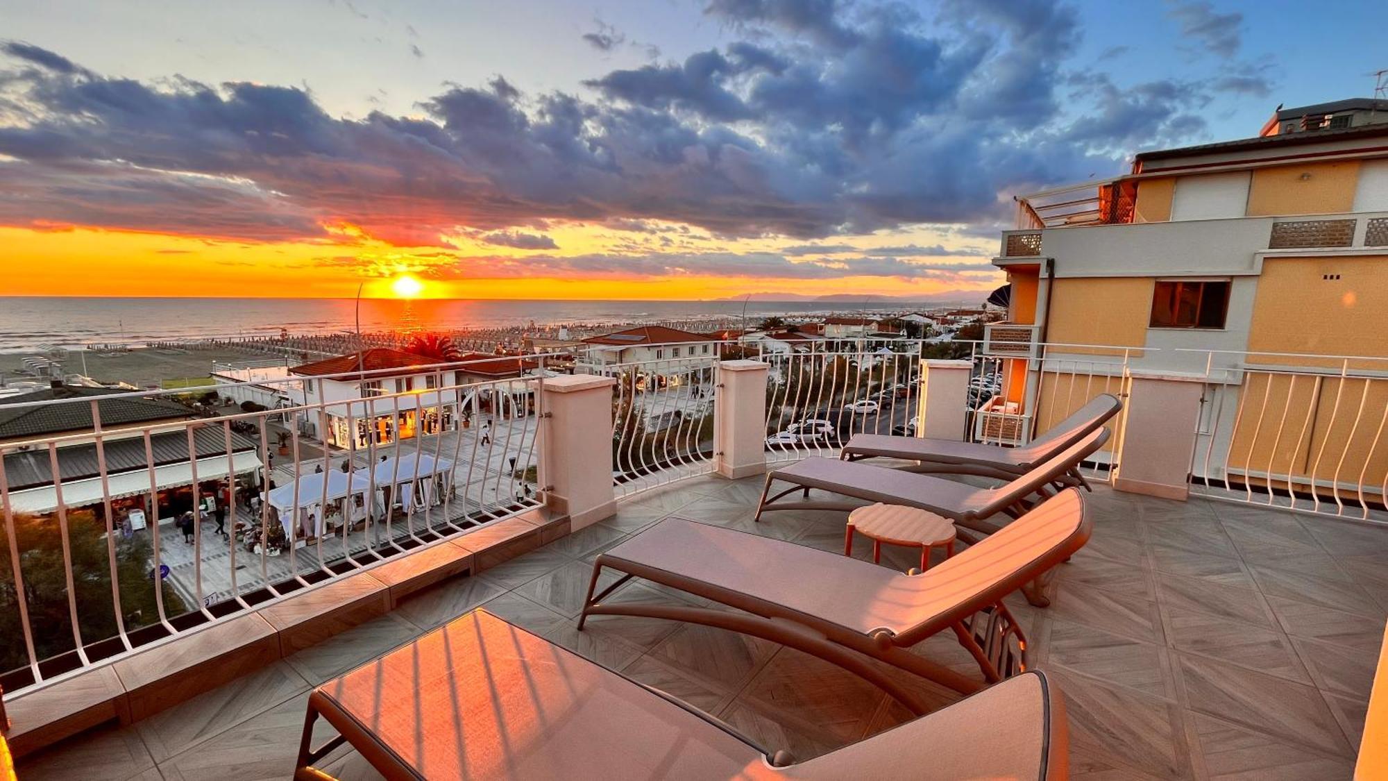 Hotel Medusa Λίντο ντι Καμαϊόρε Εξωτερικό φωτογραφία